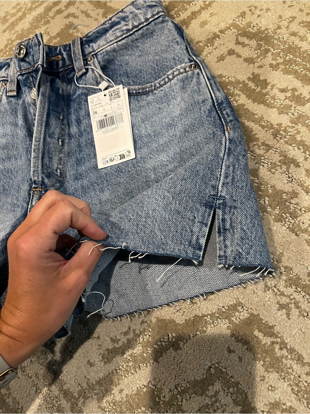 MANGO High-Waist Blue Denim Button-Fly Women's Shorts - Picture 2 of 2